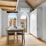 Lovely In With Wifi Apartment