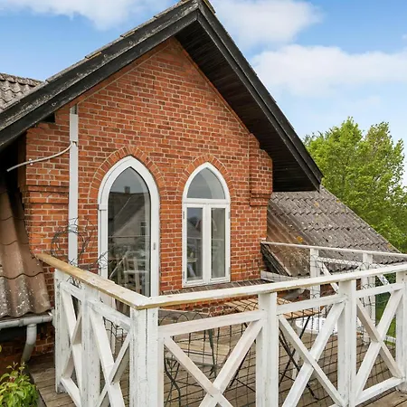 Lovely In With Wifi Апартаменты *