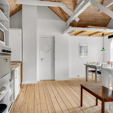 Apartman Lovely In With Wifi Højer